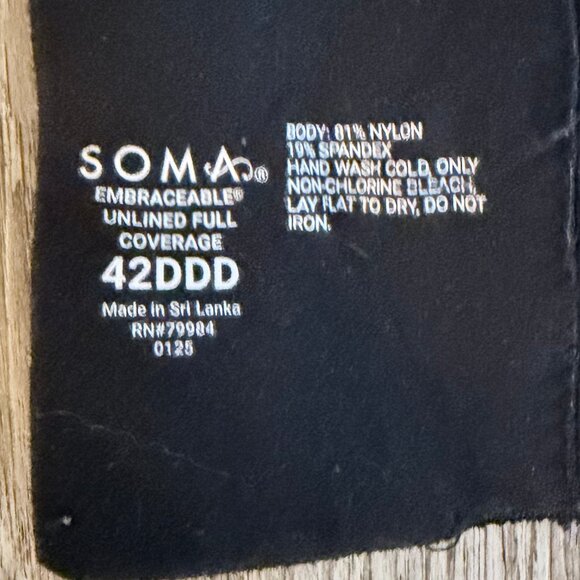 Soma Embraceable full coverage unlined wireless bra, black, 42DDD - Picture 2 of 2